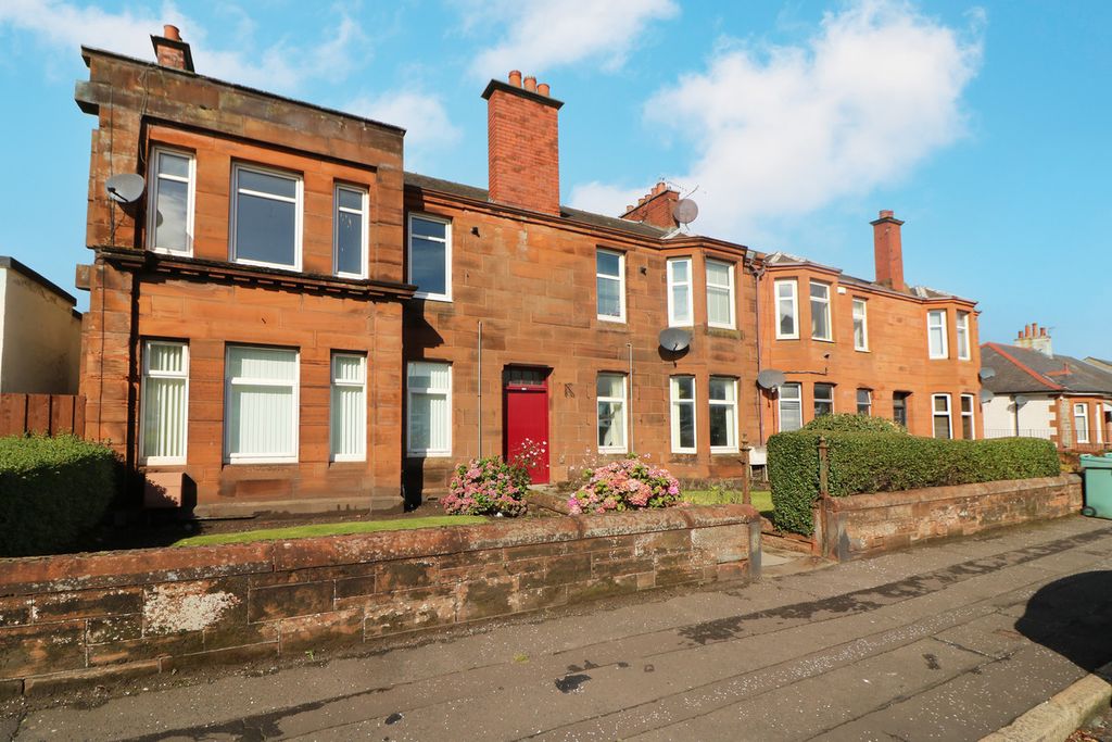 Property photo 1 of 11