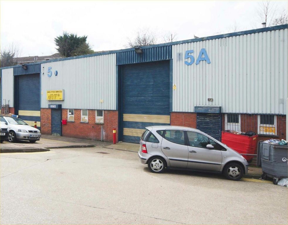 Property photo 1 of 4 Erith  Northend Te 5 5A.Jpg