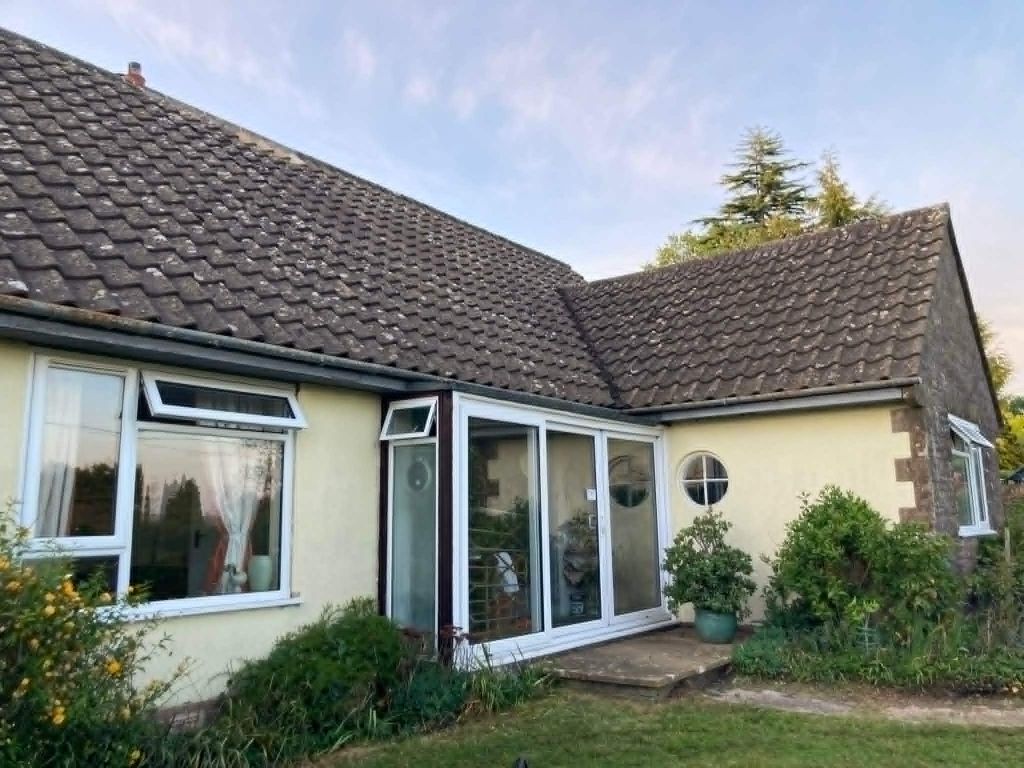 Property photo 2 of 23