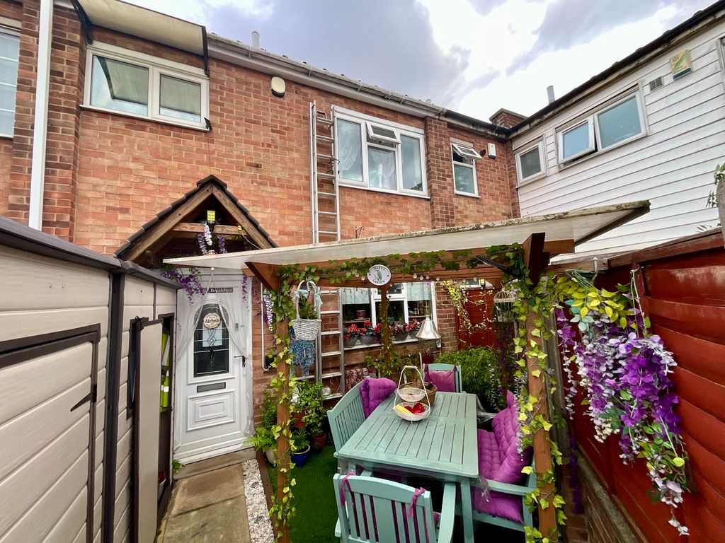 Property photo 1 of 18 Img_1720
