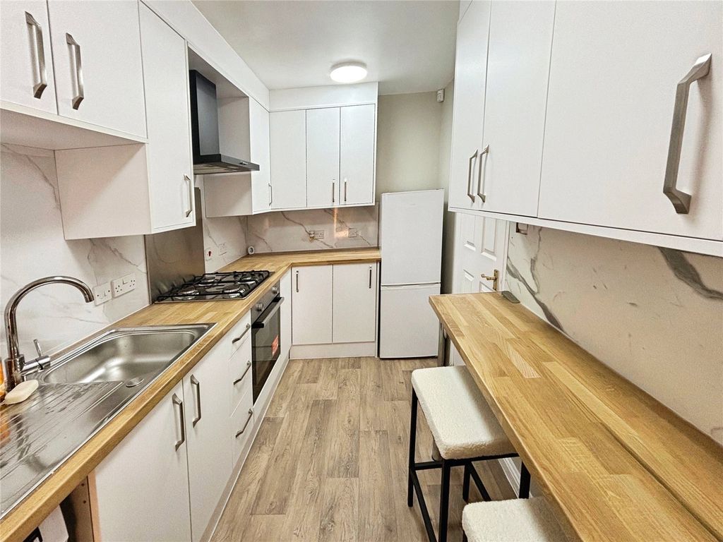 Property photo 2 of 12 Kitchen