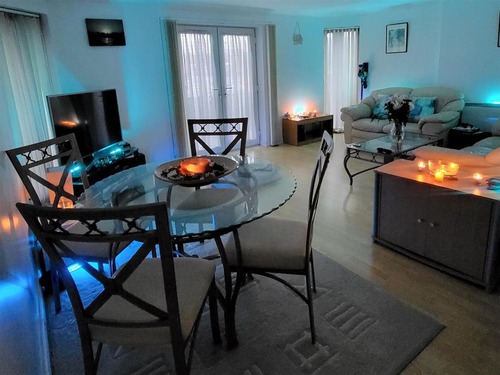 Additional image 4 of 2 bed flat for saleCork House Marina, Swansea SA1