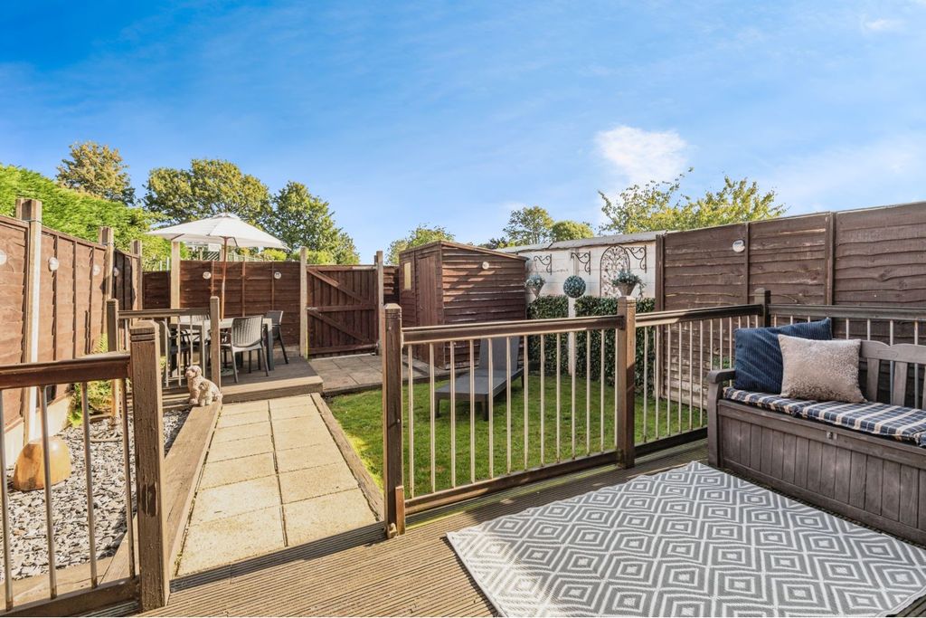 Property photo 2 of 15