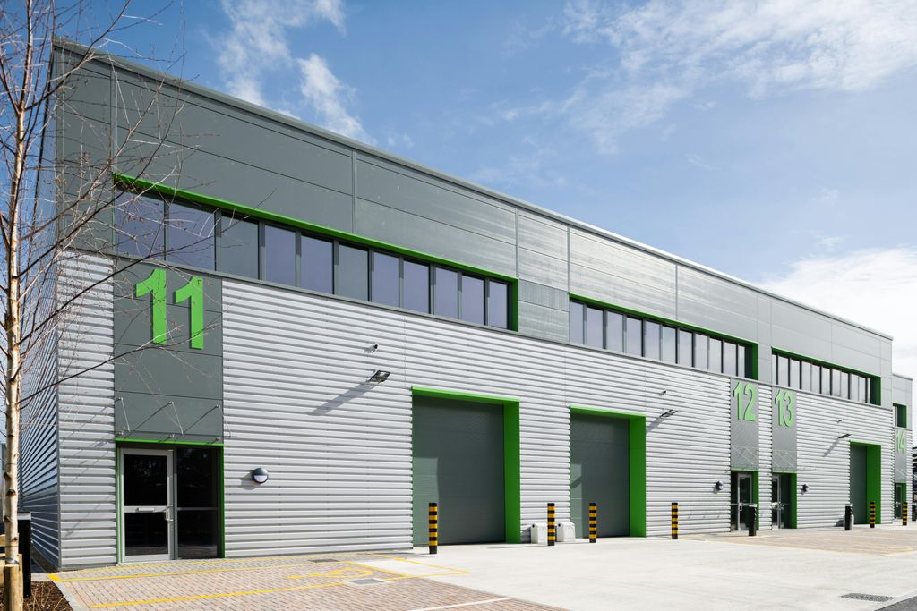 Property photo 3 of 19 Unit 111213.Jpg