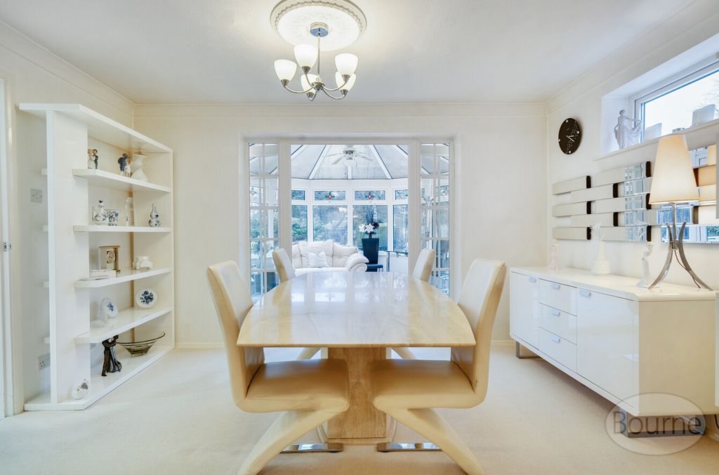 Property photo 2 of 26 B16B754F-8F35-470...