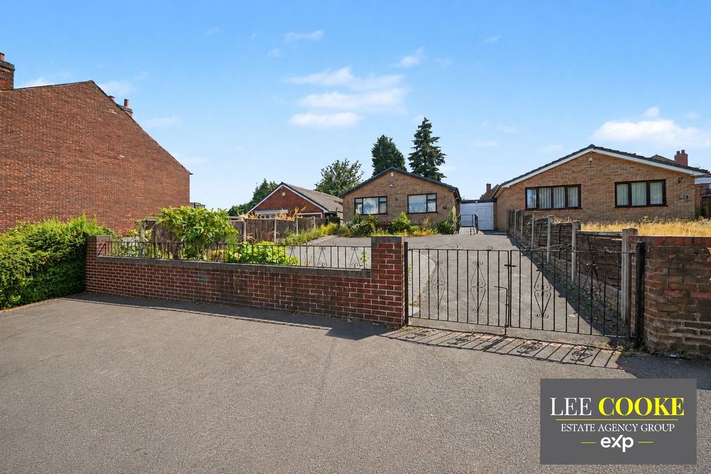 Property photo 1 of 33