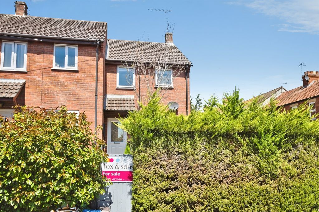 Property photo 1 of 15