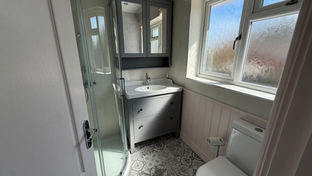 Additional image 9 of 4 bed detached house to rentMillers Vale, Cannock WS12