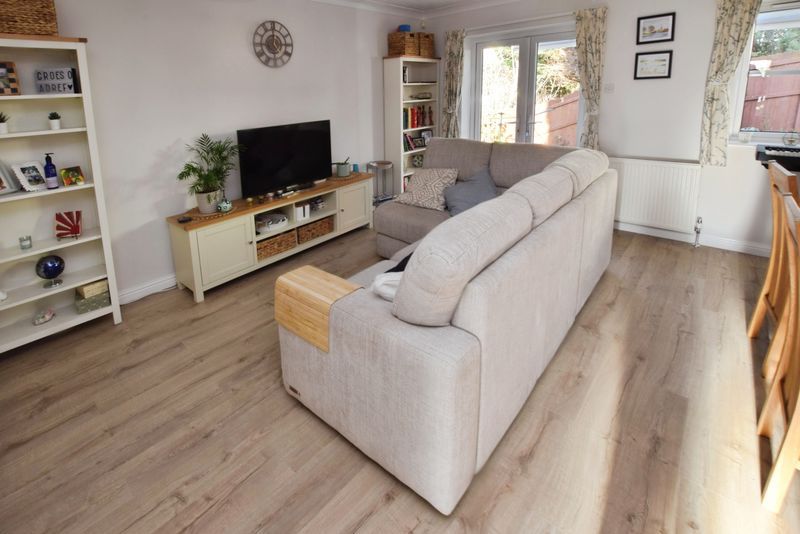 Property photo 2 of 11 Photo 9