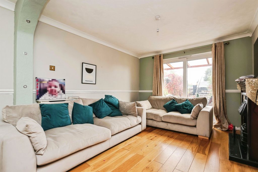 Property photo 2 of 15