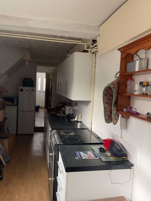 Property photo 3 of 8