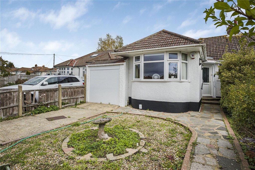 Property photo 1 of 17 Picture No. 15