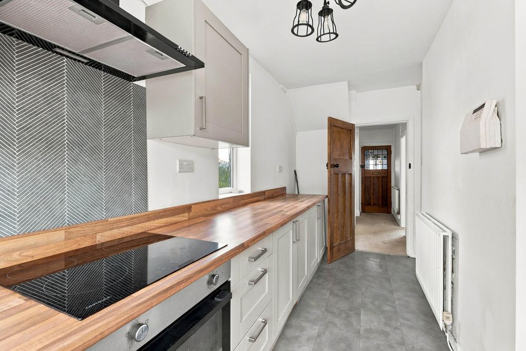 Property photo 2 of 34 Kitchen