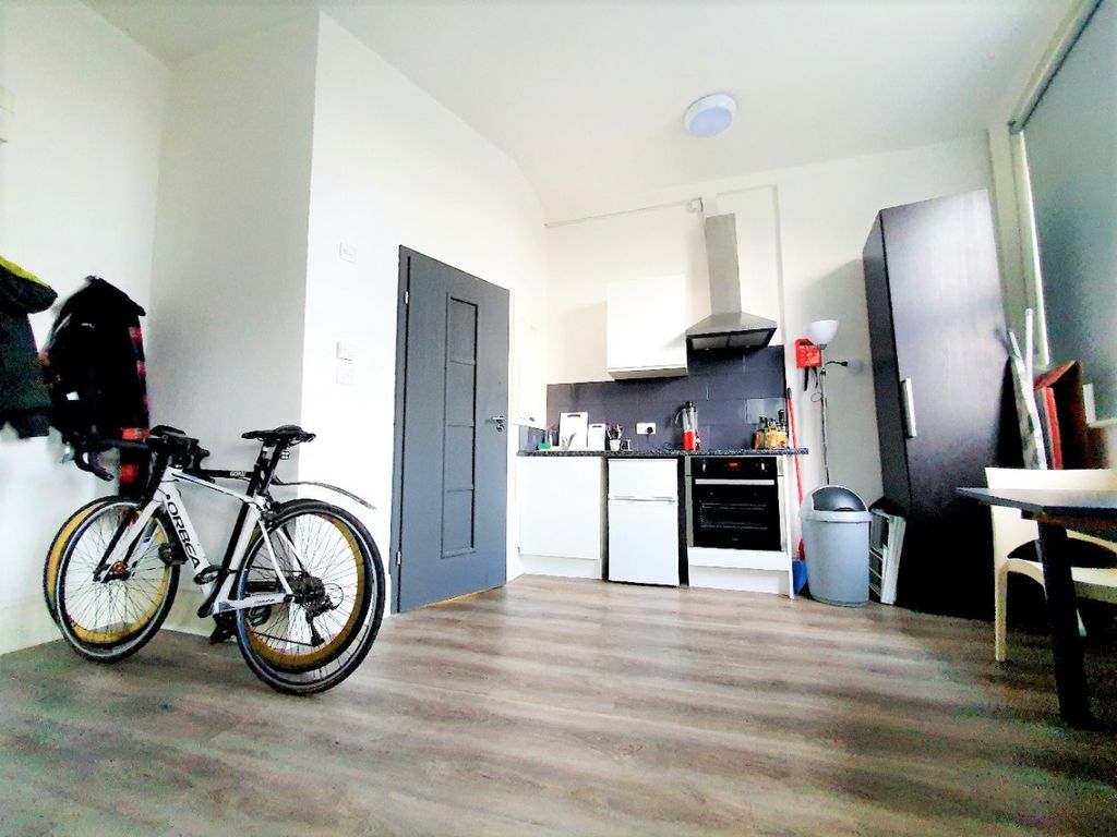 Property photo 3 of 5