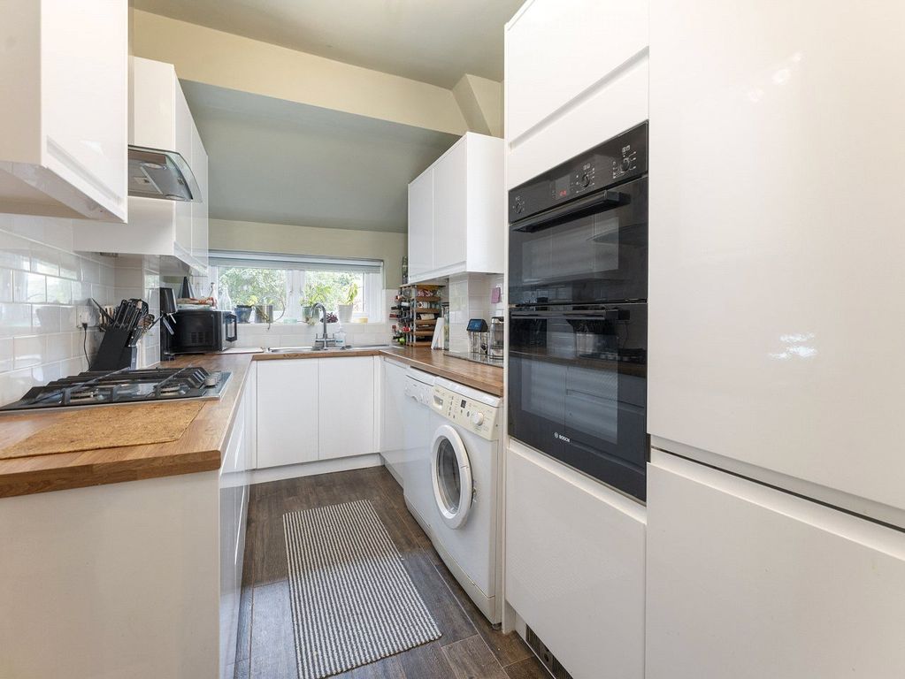 Property photo 3 of 14 Picture No. 11