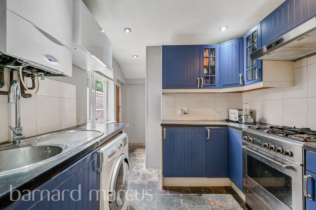 Property photo 3 of 9