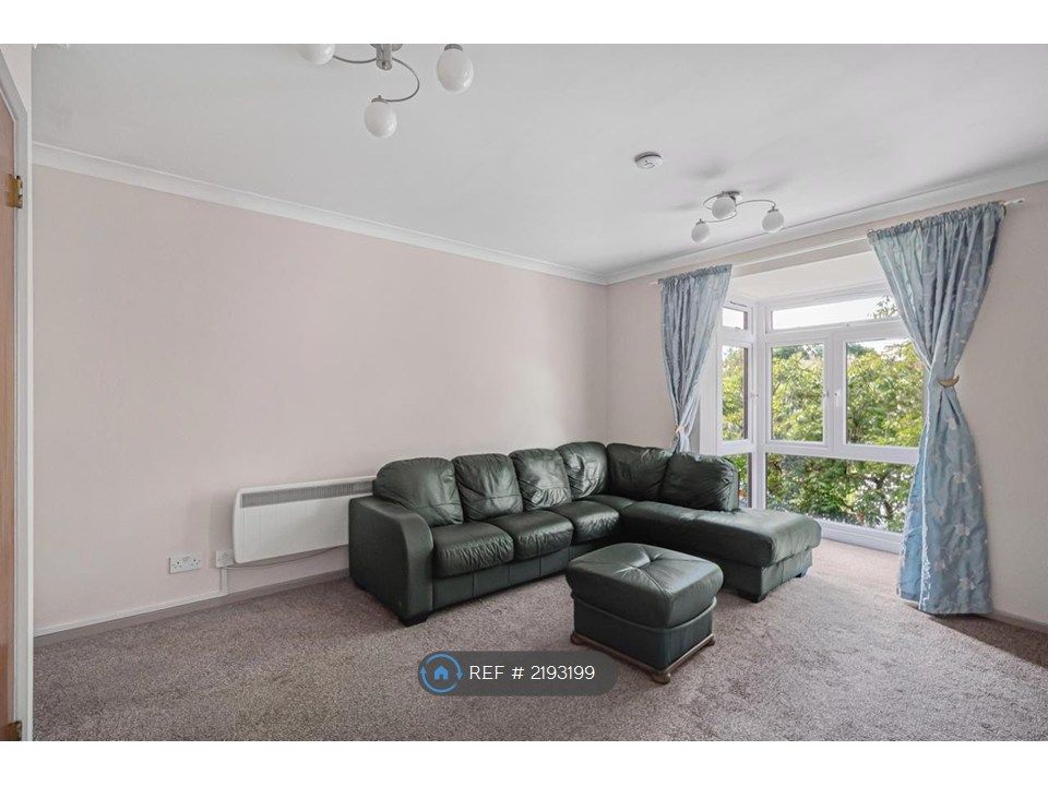 Property photo 3 of 26
