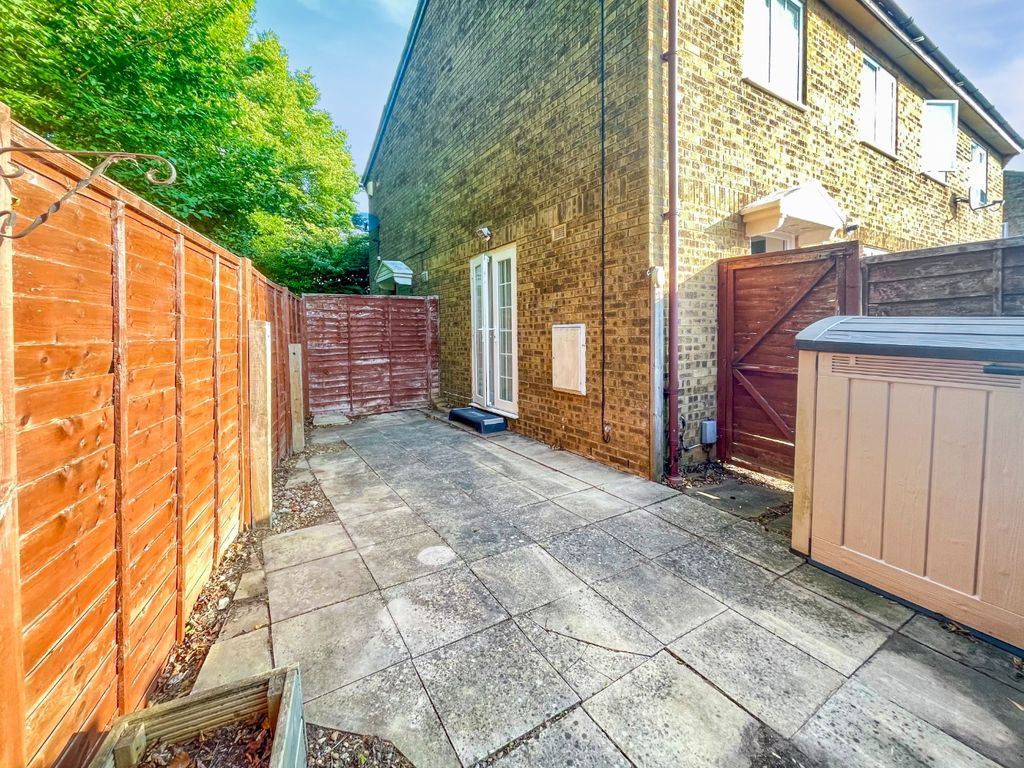 Property photo 2 of 9 4280911