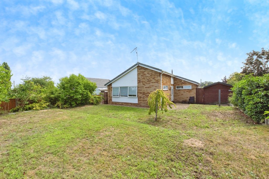 Property photo 1 of 16