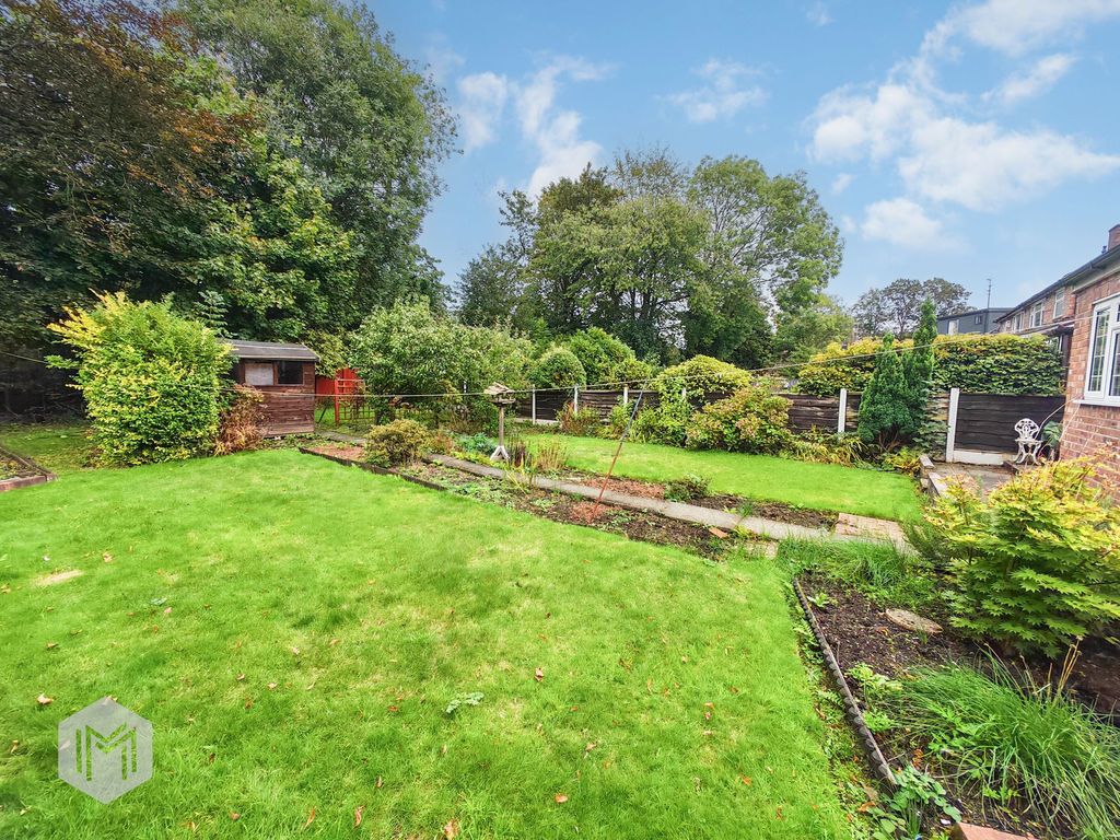 Property photo 3 of 33