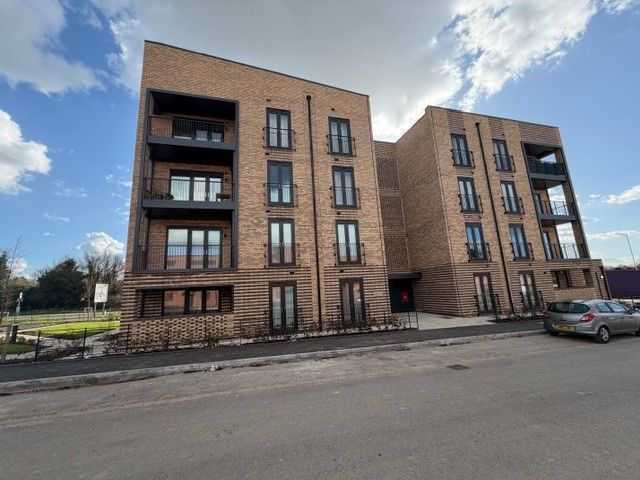 Property photo 1 of 8 Front