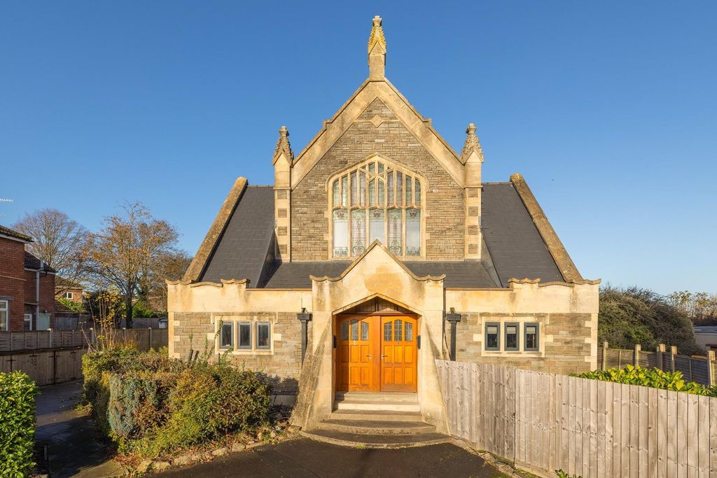 Property photo 2 of 25 Char9855.Jpg