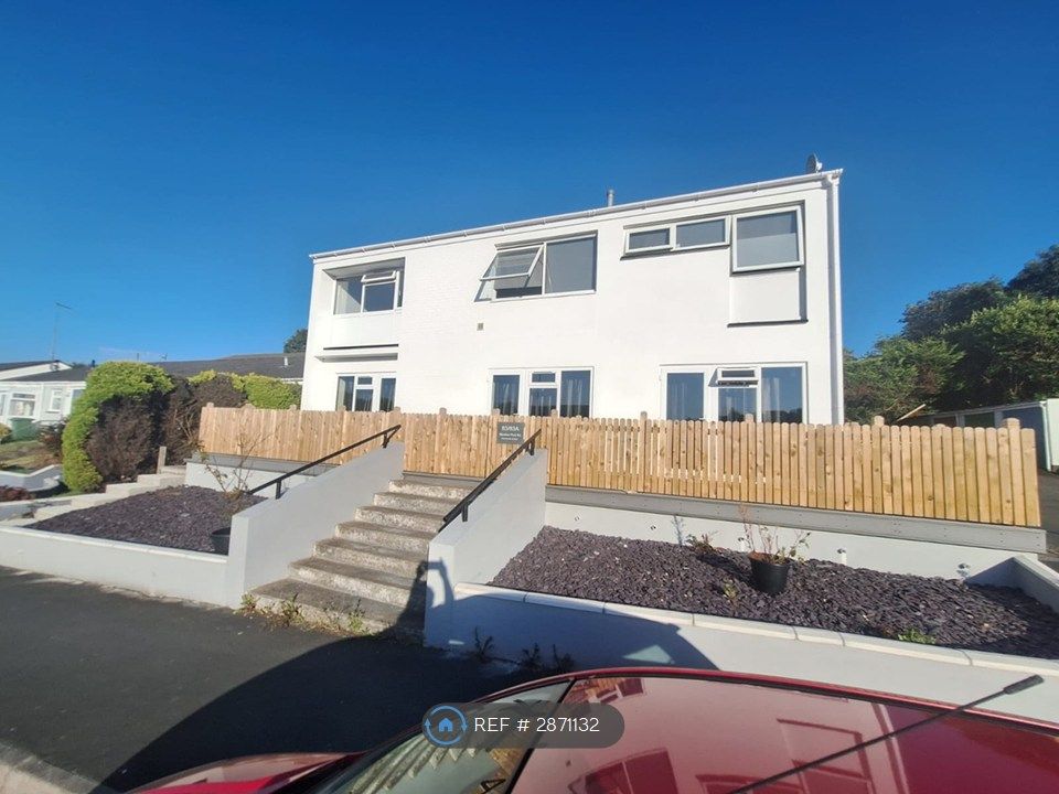 Property photo 3 of 16 Residential Street With Plenty Of Parking