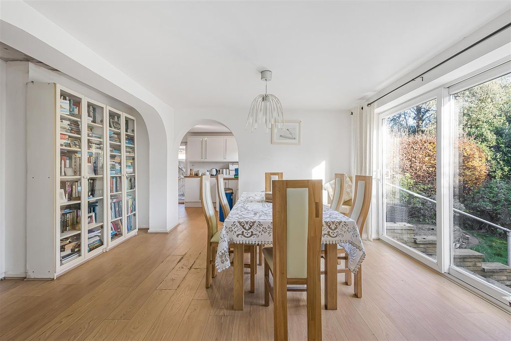 Property photo 3 of 23 22_68539.Jpg