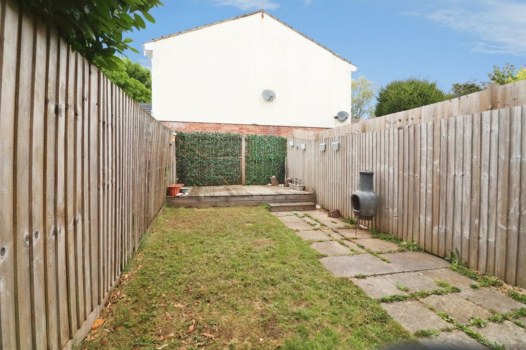 Property photo 2 of 11