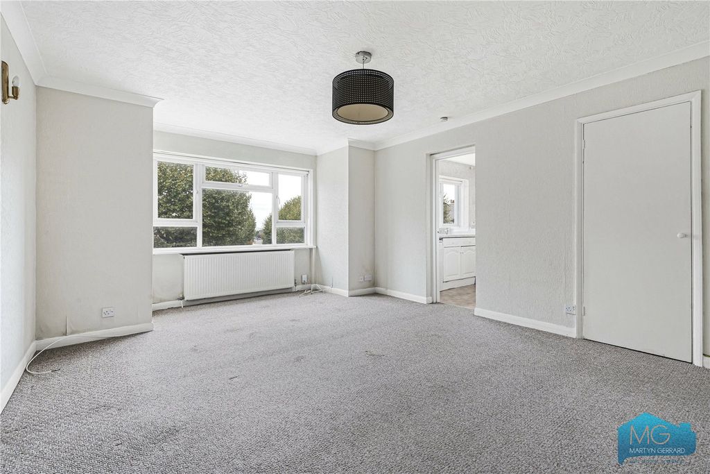 Property photo 2 of 14 Picture No. 09