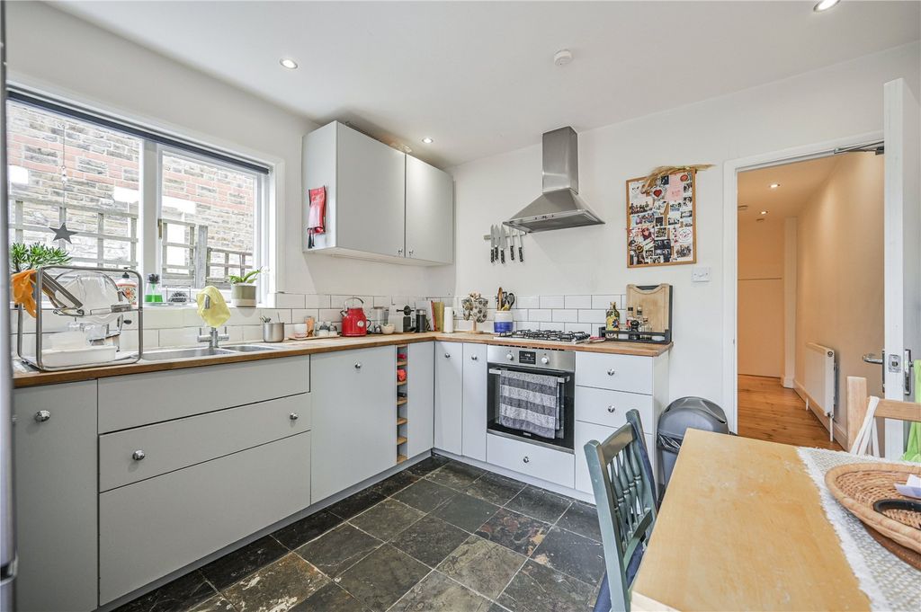 Property photo 3 of 13 Picture No. 09