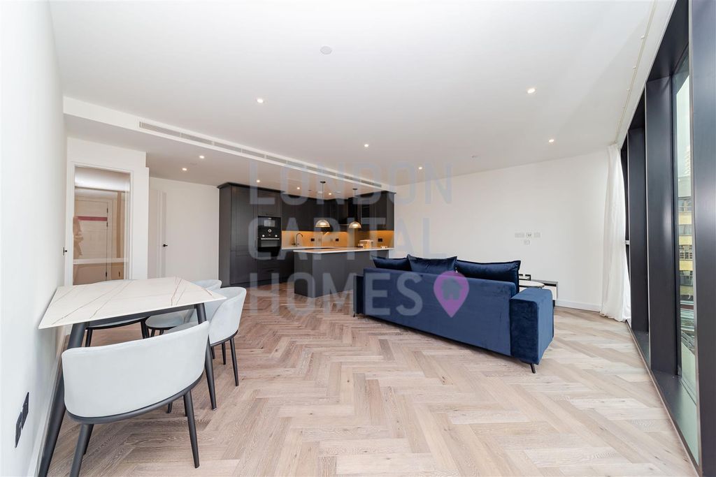 Property photo 2 of 13 2Sep3706.Jpg