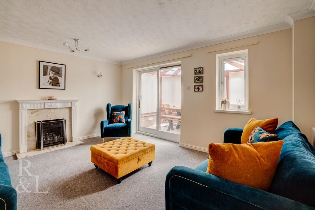 Property photo 3 of 23 B (12).Jpg