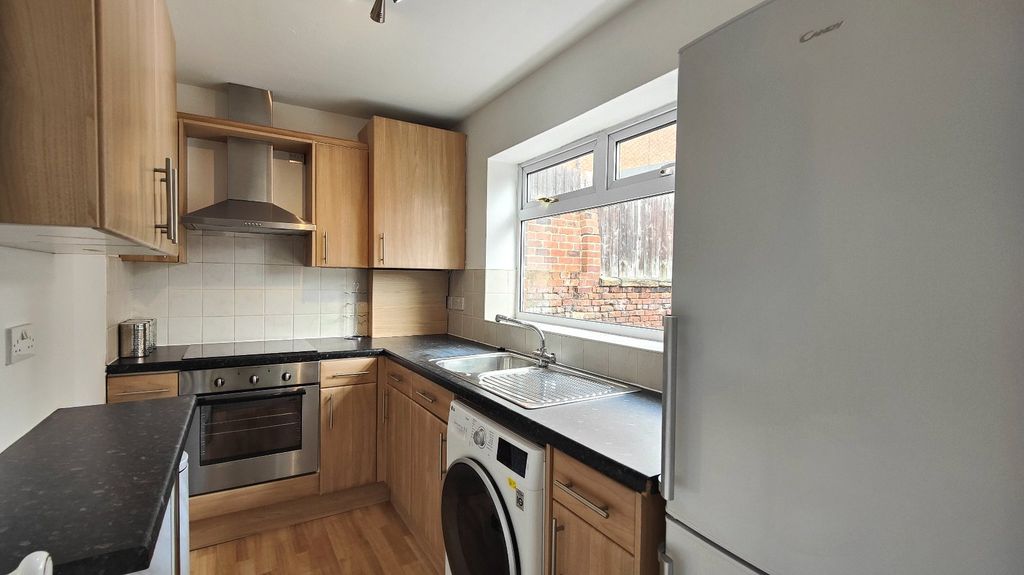 Property photo 3 of 13 Picture No. 22