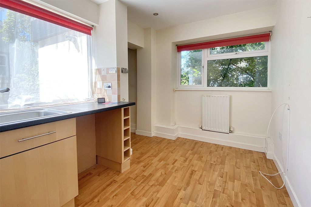 Property photo 3 of 11 Picture No. 08