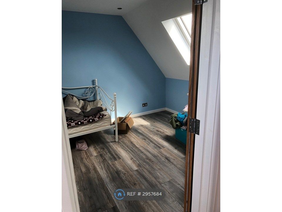Property photo 3 of 4 1 Of The 2 Second Floor Bedrooms