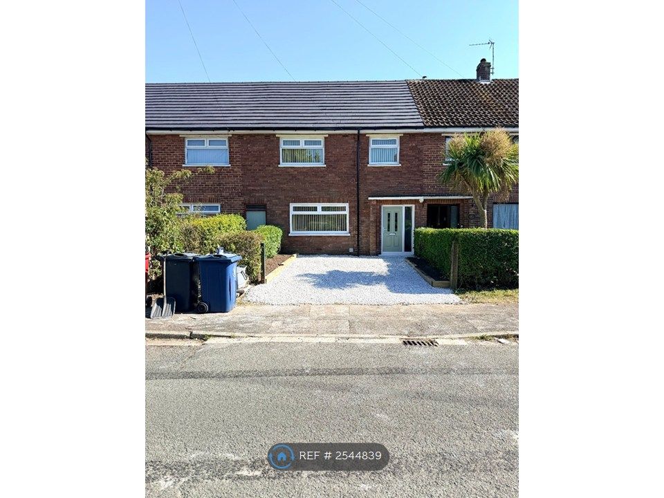 Property photo 2 of 11