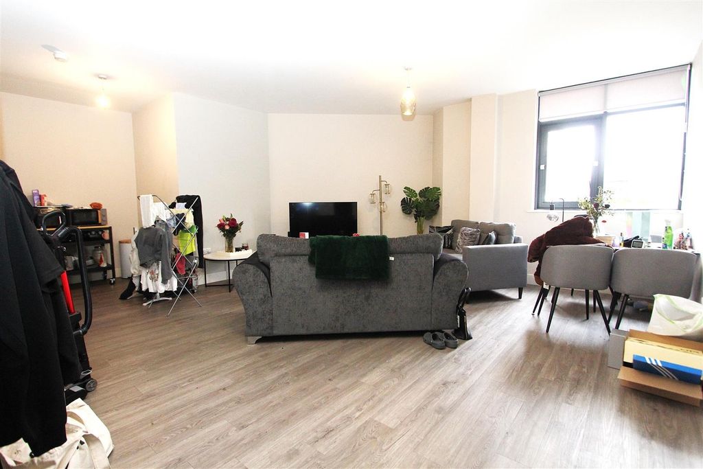 Property photo 3 of 6 Bright And Spacious Social Living Area...
