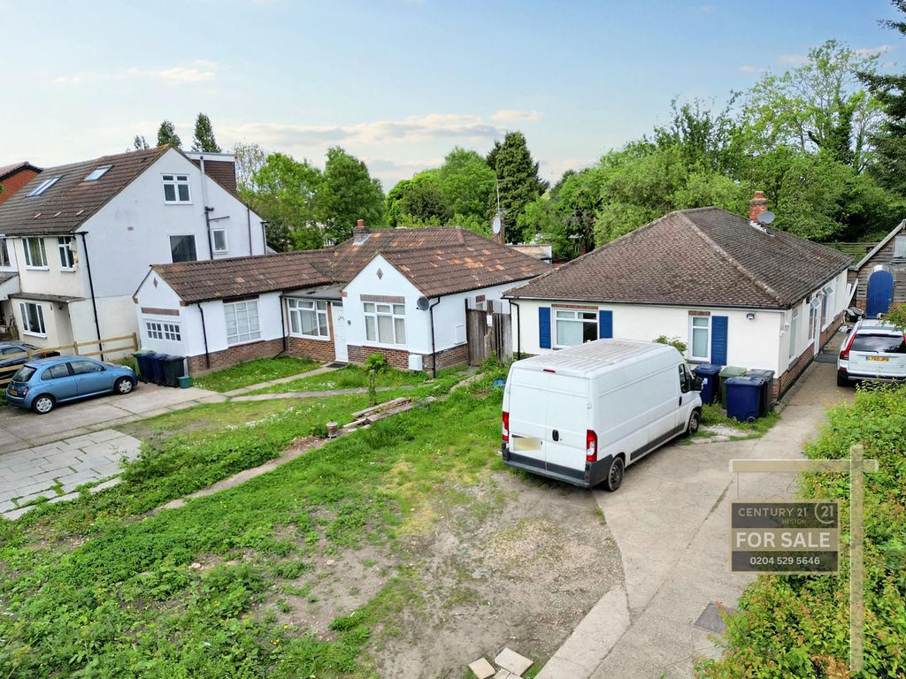 Property photo 2 of 4