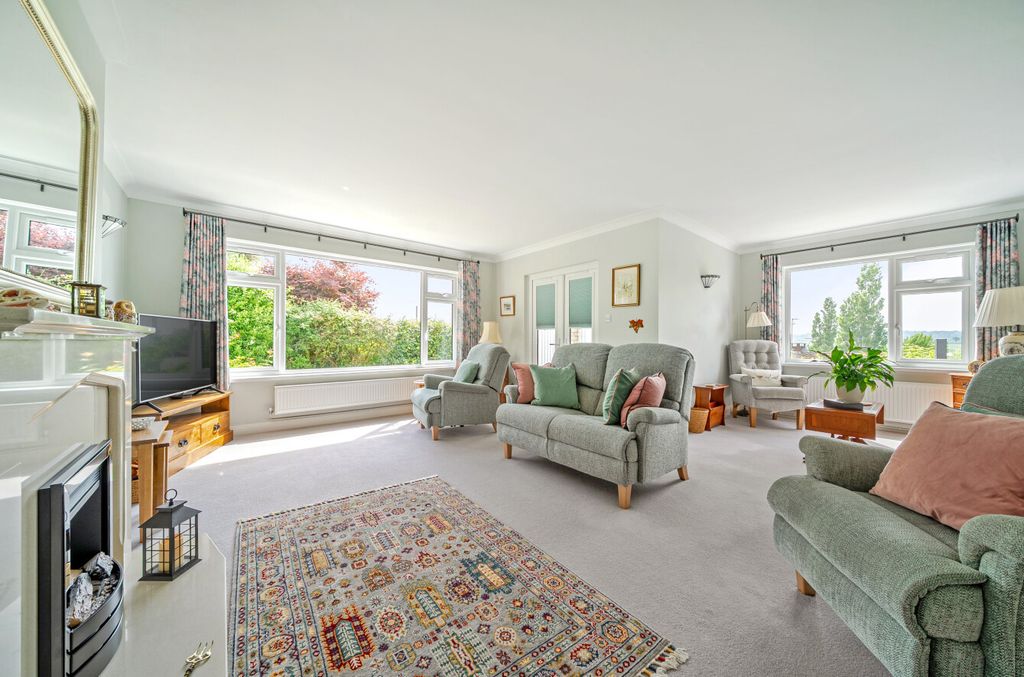 Property photo 3 of 23 1466117-1-6A188B4...