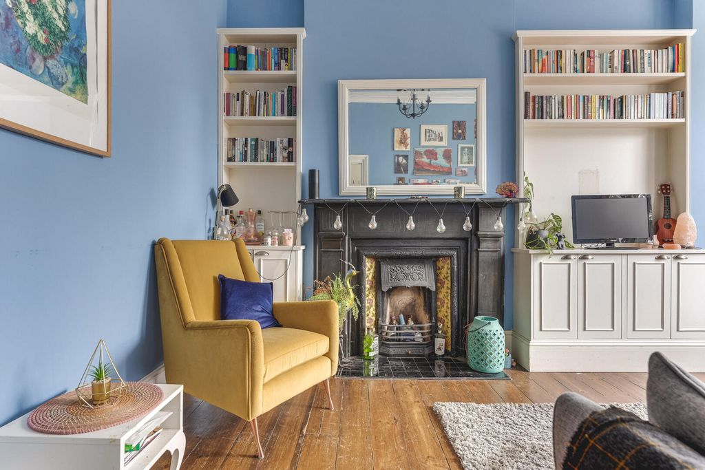 Property photo 2 of 16 Sylvan Ave-1.Jpg