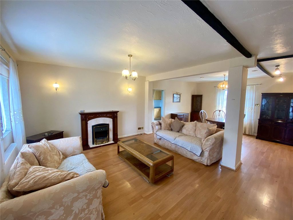 Property photo 2 of 23 Picture No. 22