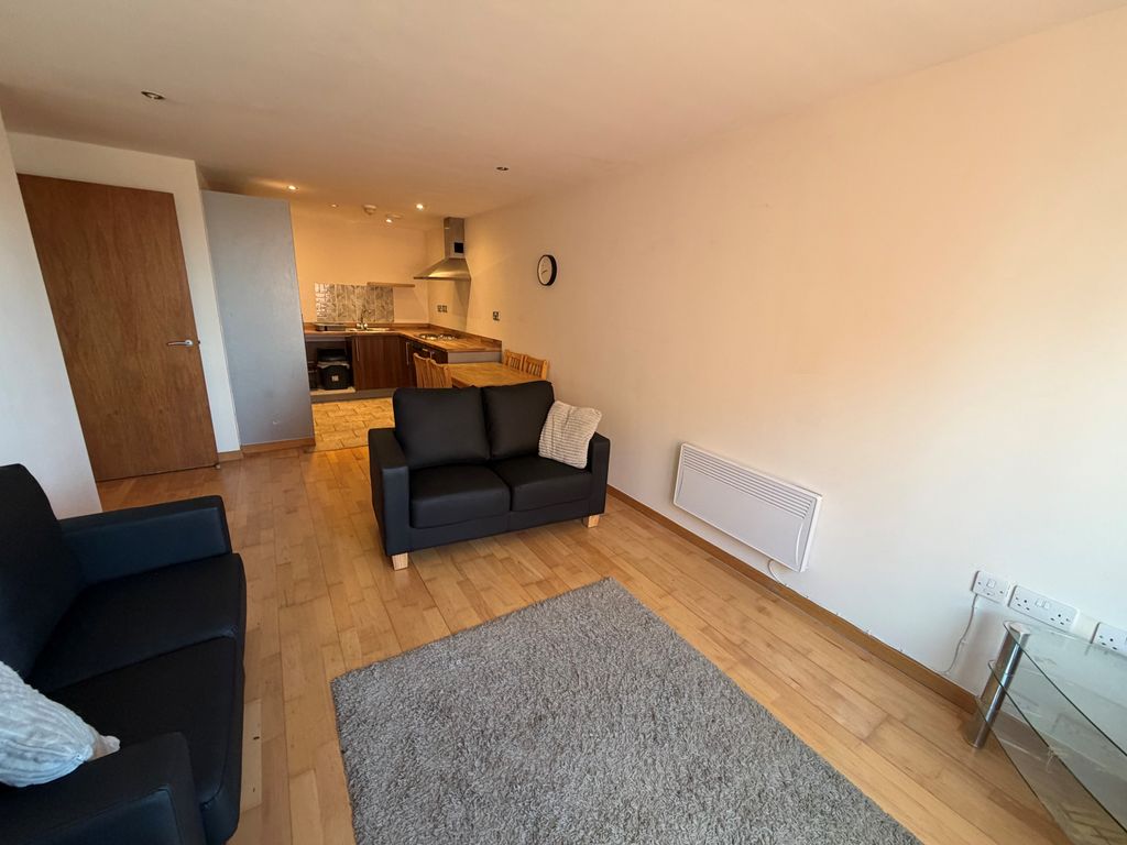 Property photo 2 of 9