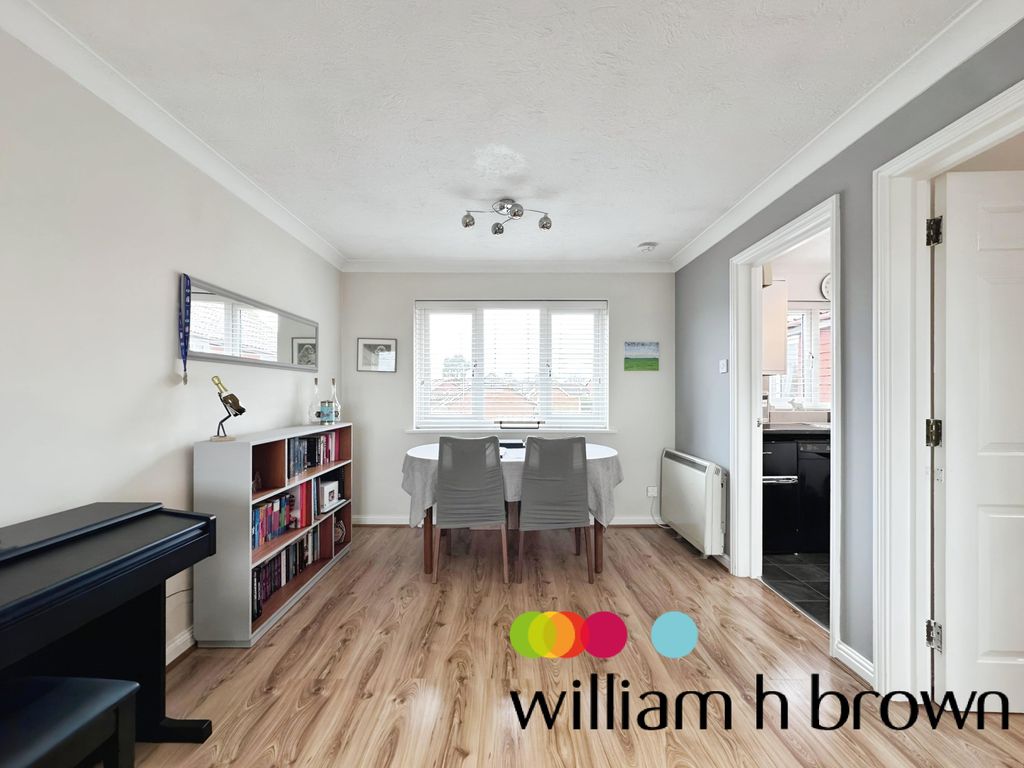 Property photo 2 of 7 Image