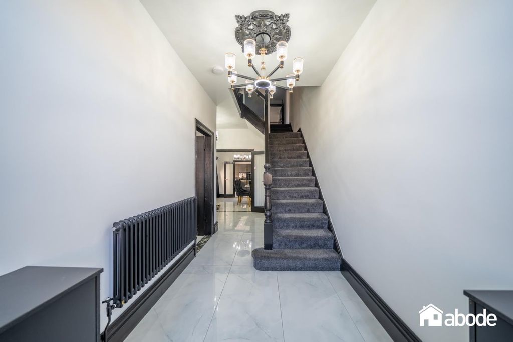 Property photo 3 of 28 Dsc06169-Hdr.Jpg