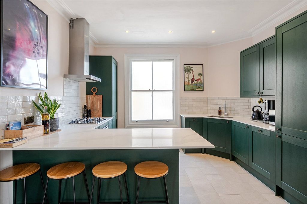 Property photo 3 of 21 Picture No. 15