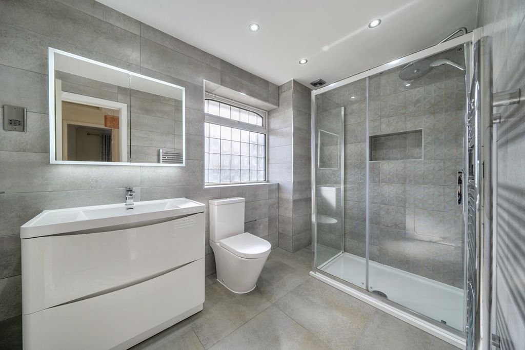 Property photo 3 of 21 1428934-13-69B154...