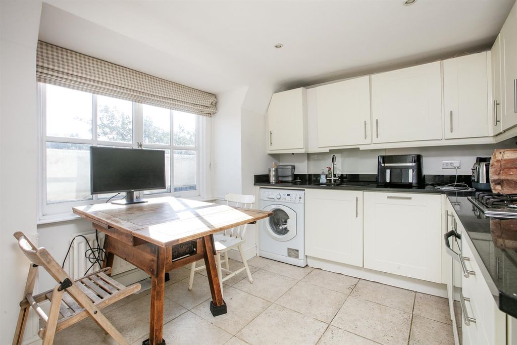 Property photo 3 of 16 3Y6A3359.Jpg