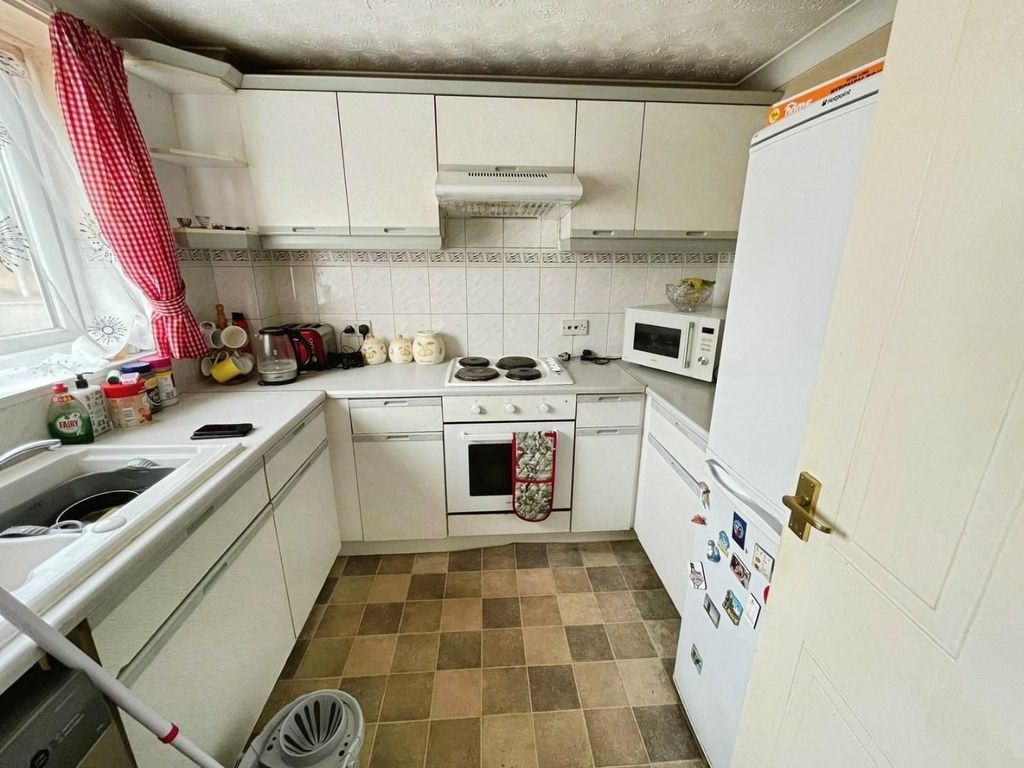 Property photo 3 of 7 c826B3Eb-043c1Cac-2794-4F08-8360-d497Fbe84091.Jpeg