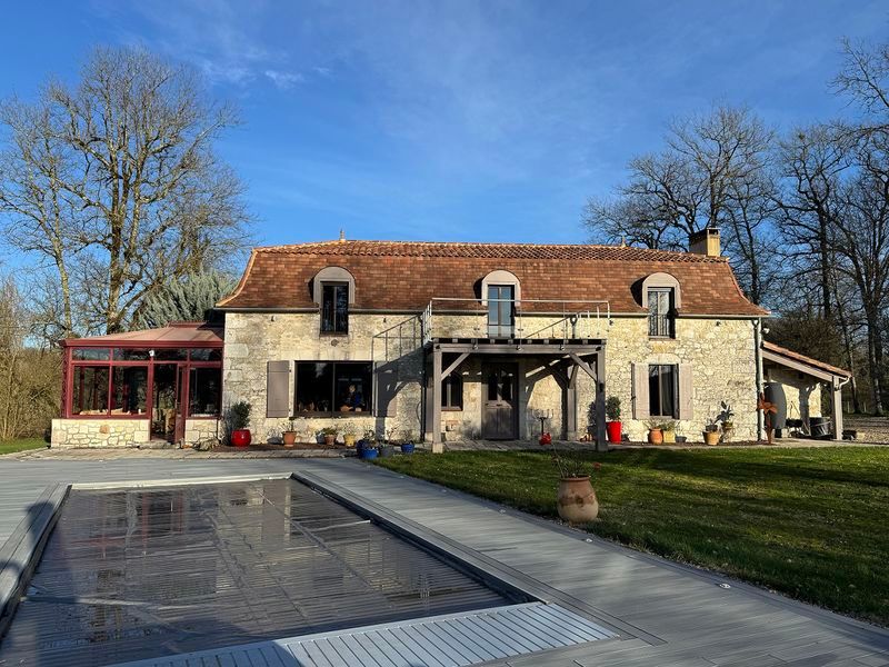 Property photo 2 of 48 Photo 3